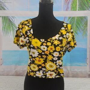derek heart crop top scoop neck floral retro Size Large New without Tags
